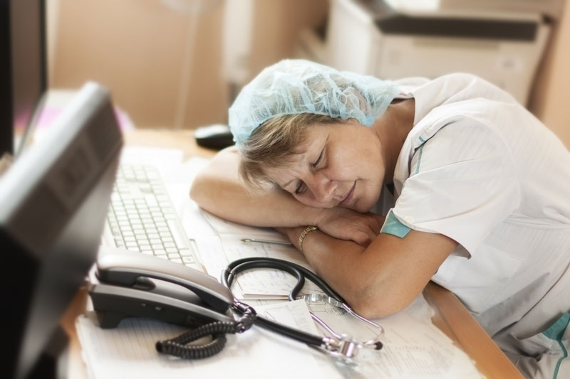 How Do Night Nurses Get Sleep? - HCI College